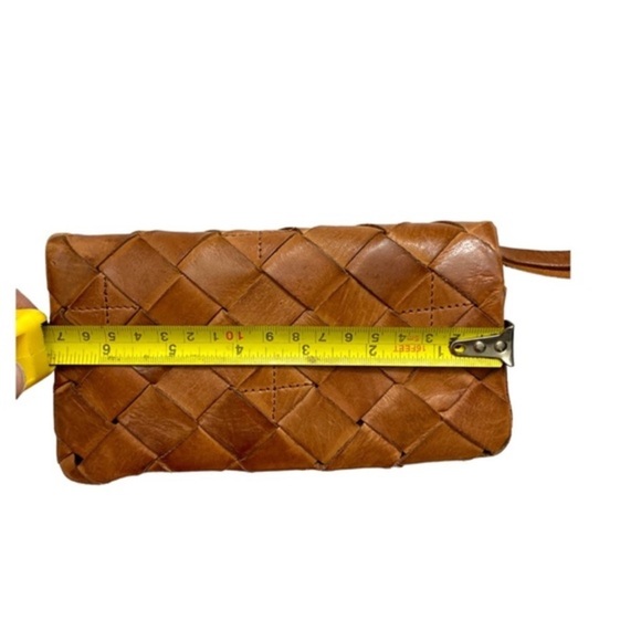 Brown Woven Leather Wallet with Zipper Closure - Picture 9 of 10